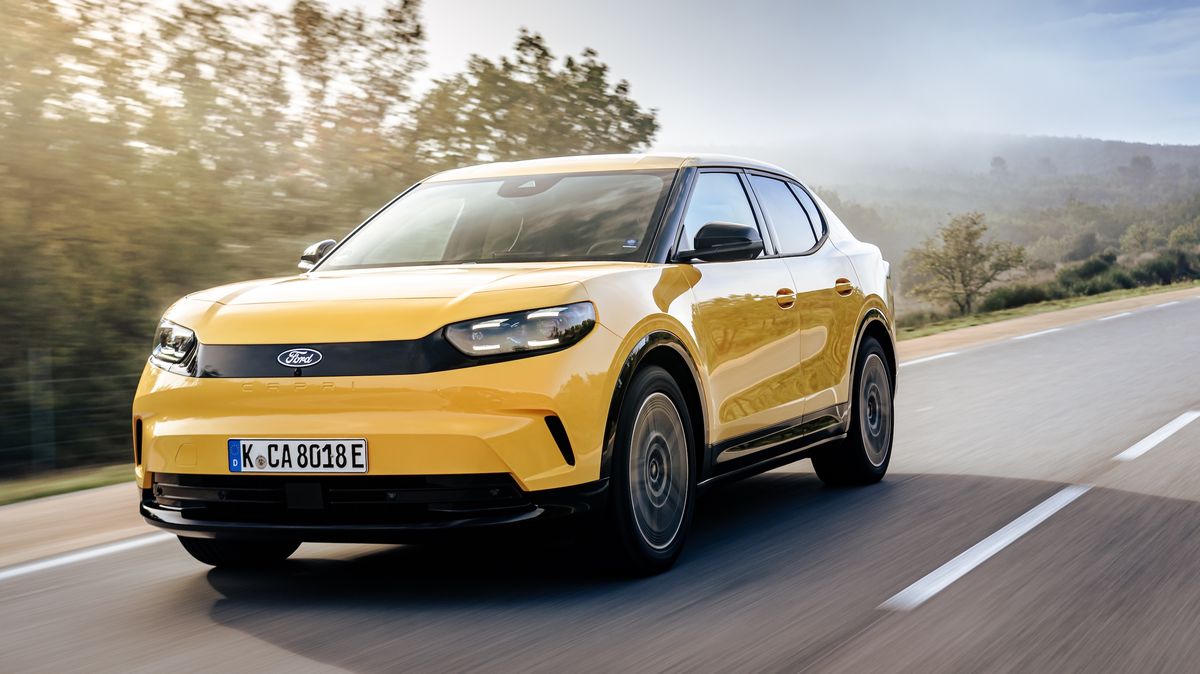Ford vrací do hry legendární jméno! Fanoušky podráždí jako elektrický Mustang, přitom je to prima auto