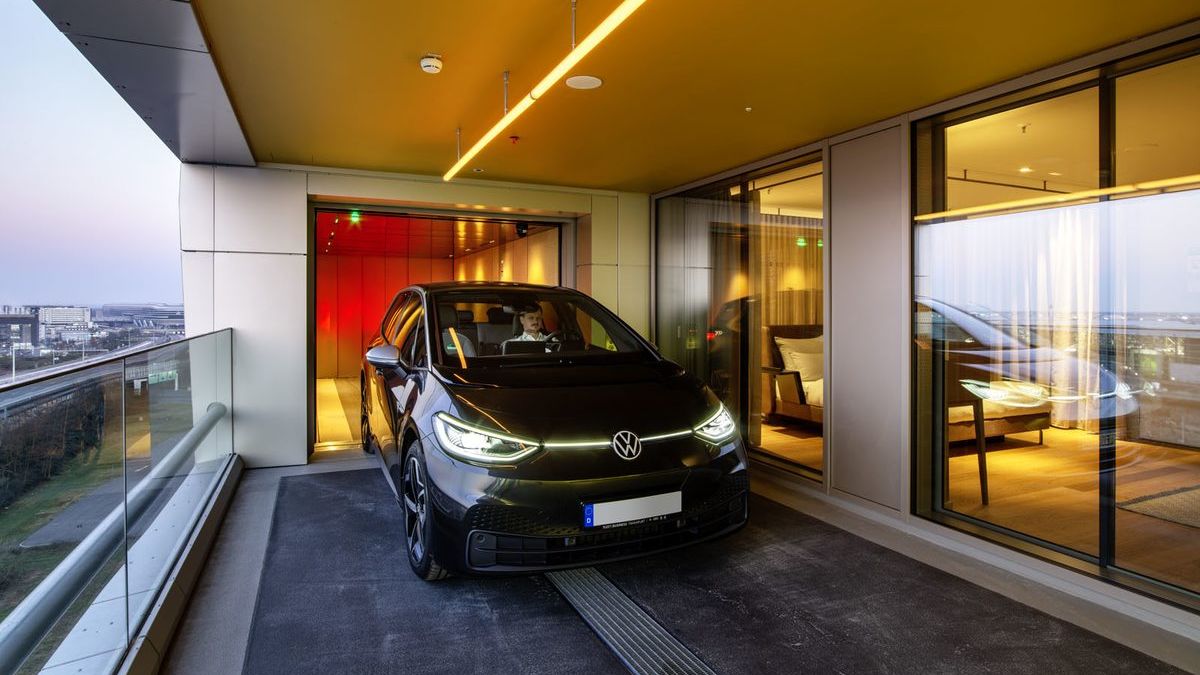 Tenhle hotel nabízí úplně nejbezpečnější parkovací místo pro vaše auto. Spíte totiž hned vedle něj