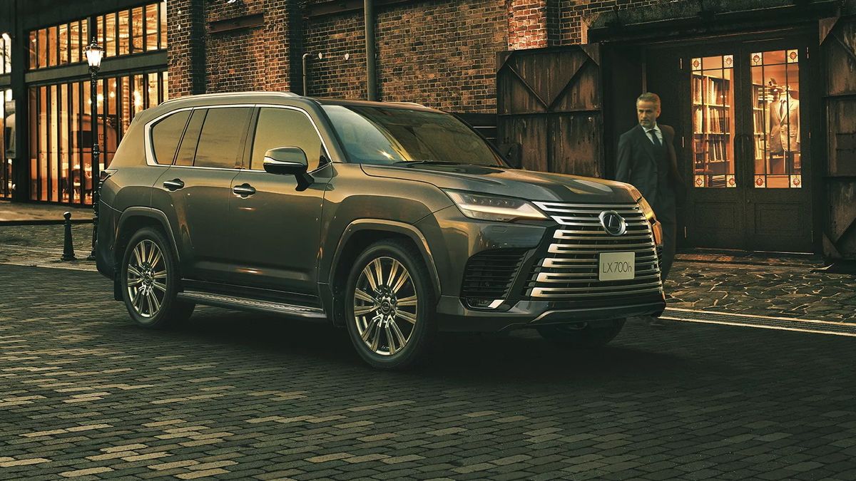 Lexus nacpal hybrid i do svého superluxusního obřího teréňáku LX. Gigant by tak mohl být úspornější, Lexus však přidal ještě jednu specialitku
