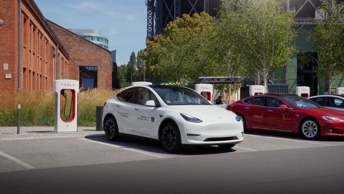 Tesla spustila novou službu, která má úplně změnit nákup aut. Dostupná je i v Česku