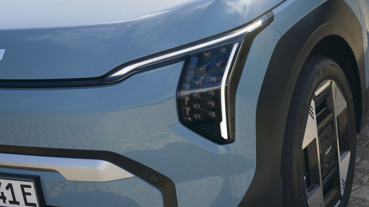 Kia obhájila vítězství v anketě Světové auto roku. Vyhrála zmenšenina loňského šampiona