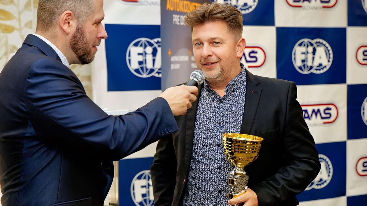 Další český motoristický úspěch: Václav Janík se stal mistrem Slovenska v závodech do vrchu