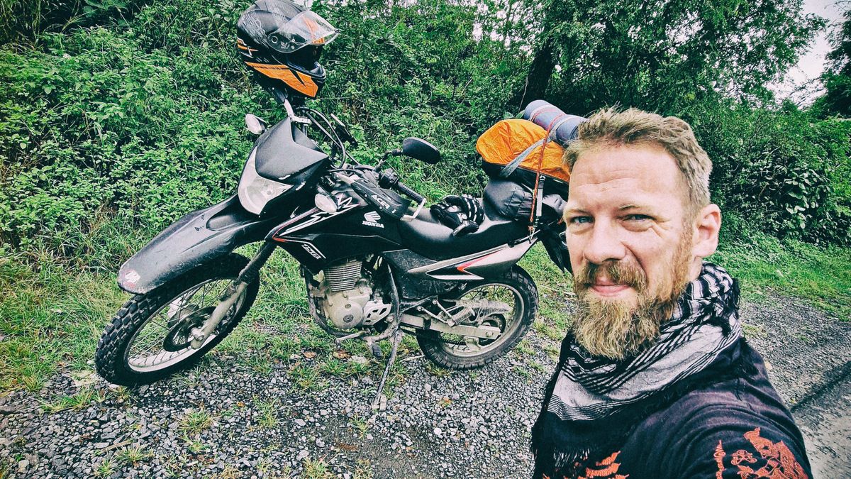 Čech projel na motorce Vietnam křížem krážem. Je to něco mezi punkem a výzvou, říká. Můžete se k němu přidat i vy