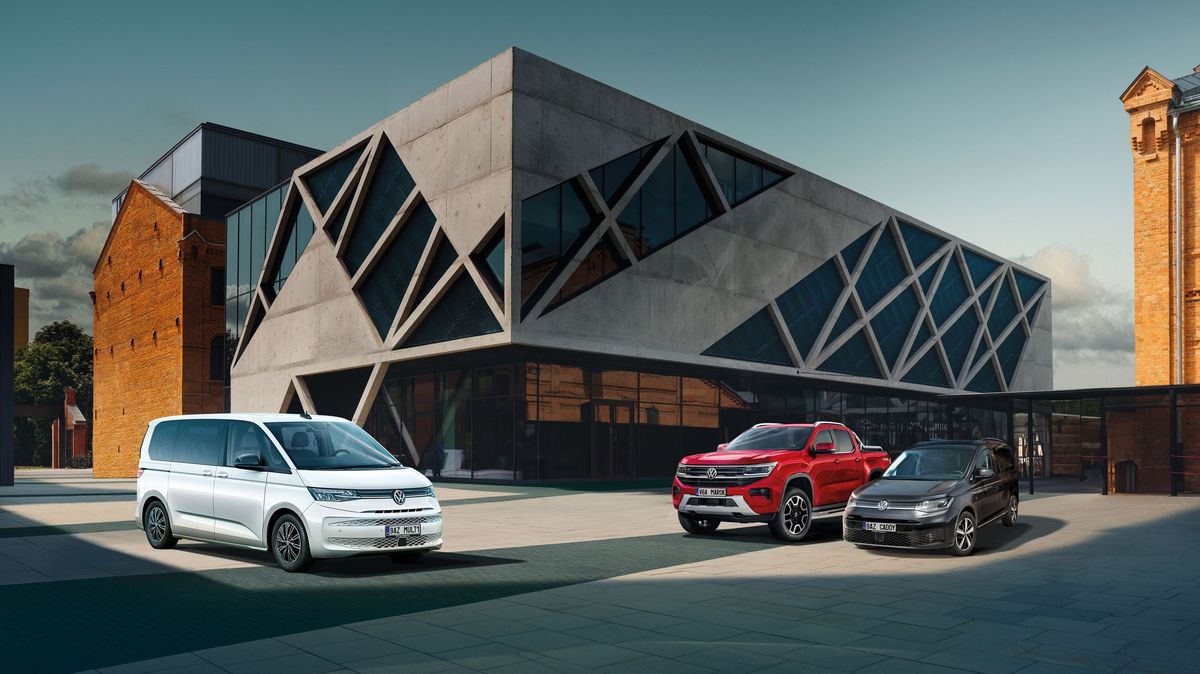 Volkswagen zlevnil populární pracanty až o 262 tisíc a přidal jim důležitou bezpečnostní výbavu navíc