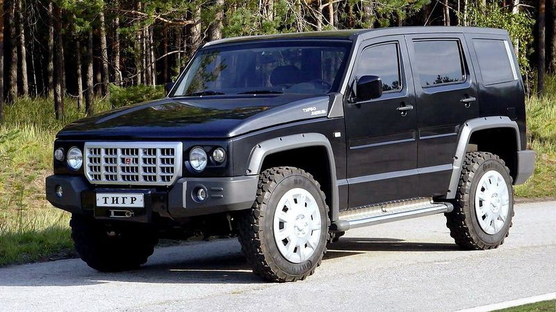 I v Rusku měli svůj Hummer. Civilní GAZ Tigr se vlastně pořád vyrábí, slouží i na Slovensku