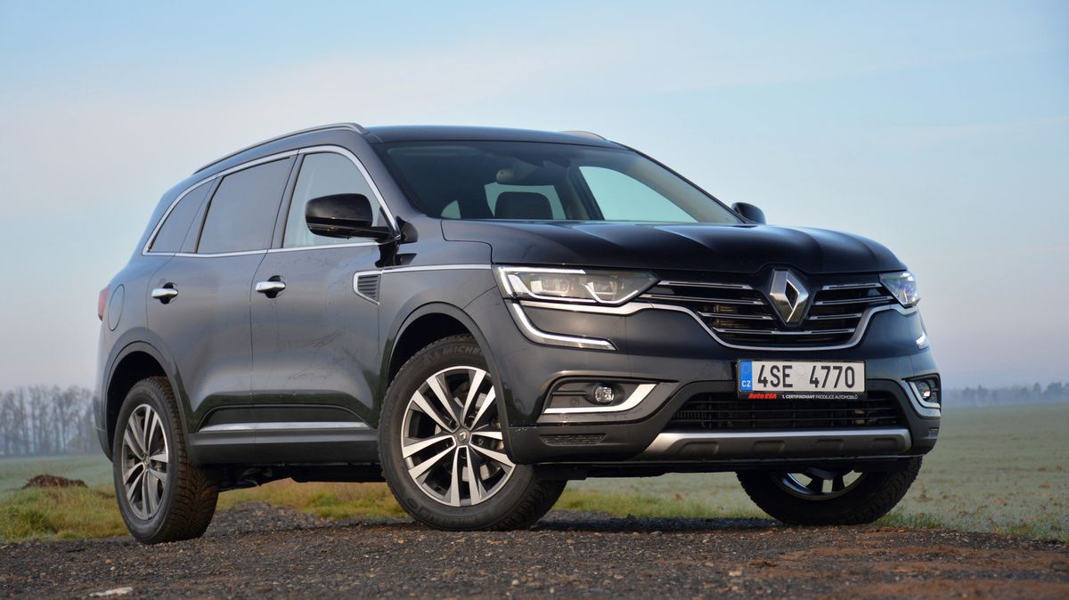 Test ojetiny: Renault Koleos II vypadá místy dost lacině, ale aspoň je spolehlivý. A proti Kodiaqu výrazně ušetříte