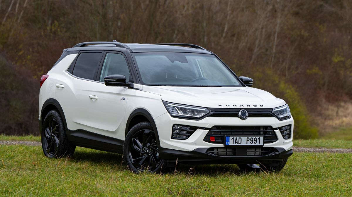 Cenová lahůdka českého trhu se vyfintila! SsangYong Korando je šmrncovnější než kdy dřív, přesto pořád za super peníze