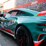 Aston Martin Vantage GT4 (Janík Motorsport).