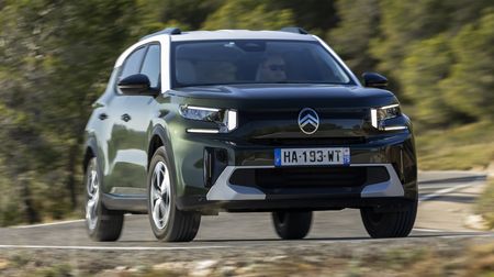 Malý SUV citroën pro sedm dorazil do Česka. Má skvělou cenu, normální motor a kamaráda pro práci 
