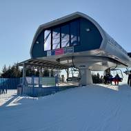 Výstupní stanice lanovky Sněžník.