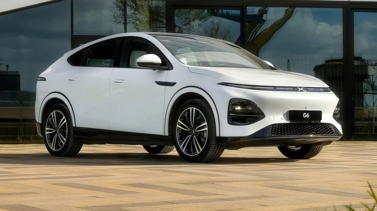 U nás má být tato funkce elektromobilů hit, v Číně už ji omezují. Vytváří prý zlozvyk