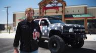 Chuck Norris slaví 86 let: Největší drsňák Hollywoodu má v garáži auta stejně drsná jako on sám. Skoro