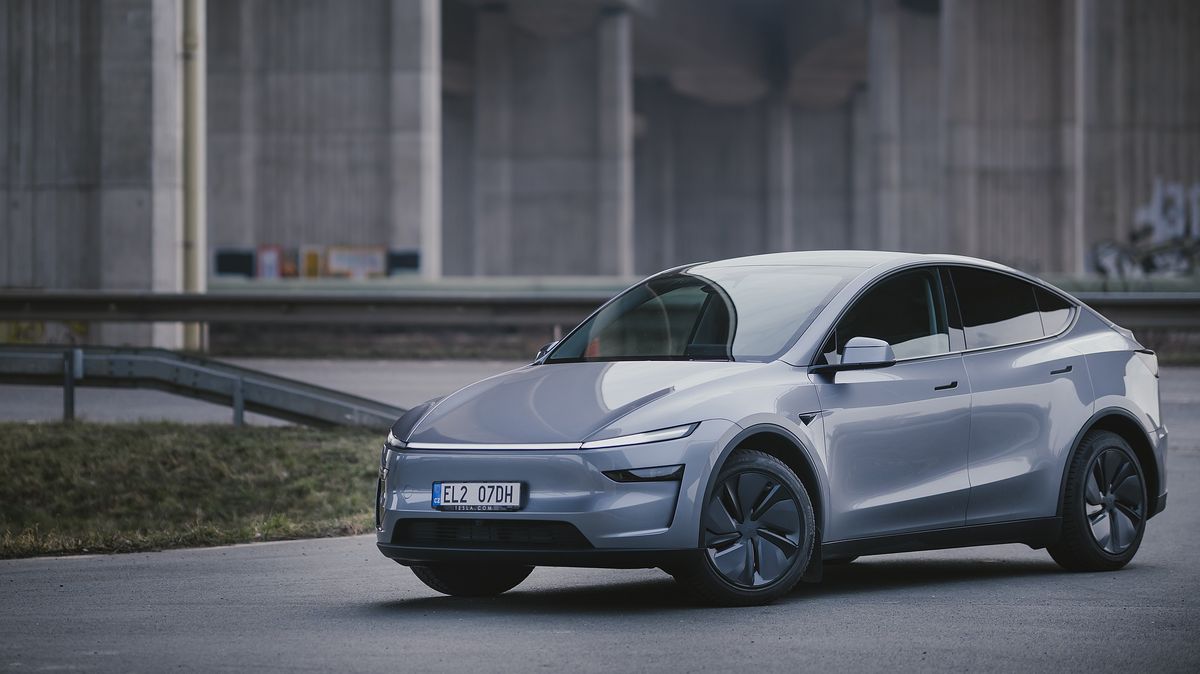Modernizovaná Tesla Model Y Juniper konečně v testu! Je to vlastně jiné auto, zlepšila se ve všech směrech