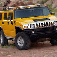 Hummer H2 byl dostupný výhradně s vidlicovými osmiválci.