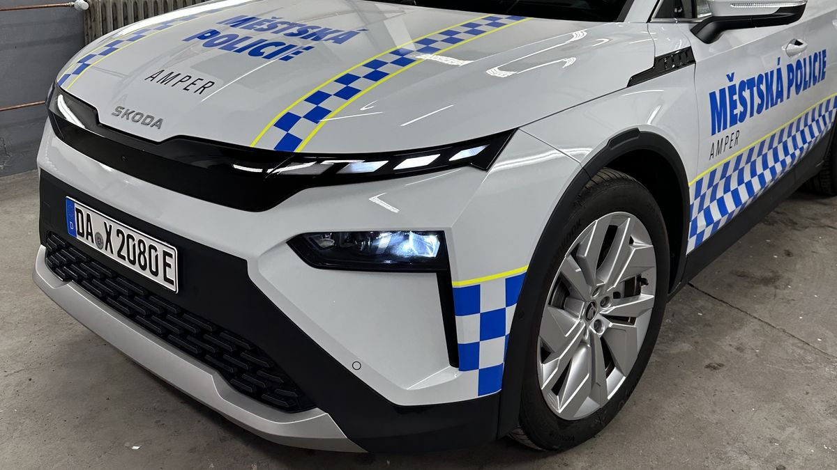 Taková policejní škodovka tu ještě nebyla! Řady městských strážníků může rozšířit i další dosud nevídaný kousek