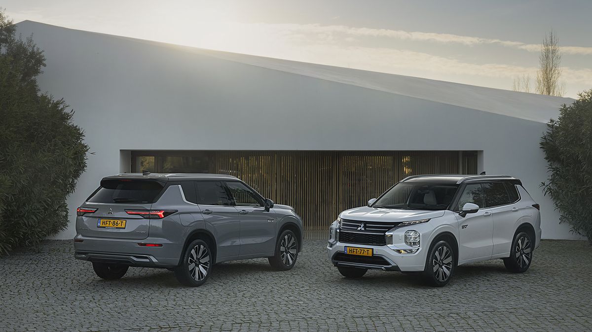 Překvapení od Mitsubishi: Outlander jezdí tiše a pohodlně jako limuzína, přitom je to poctivé rodinné SUV
