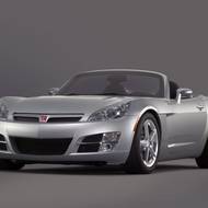 Ve finální fázi své existence Saturn nabízel také ryzí sporťák v podobě přeznačkovaného Opelu GT.