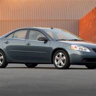 Pontiac G6 v roce 2005 nahradil léta nabízený model Grand Am.
