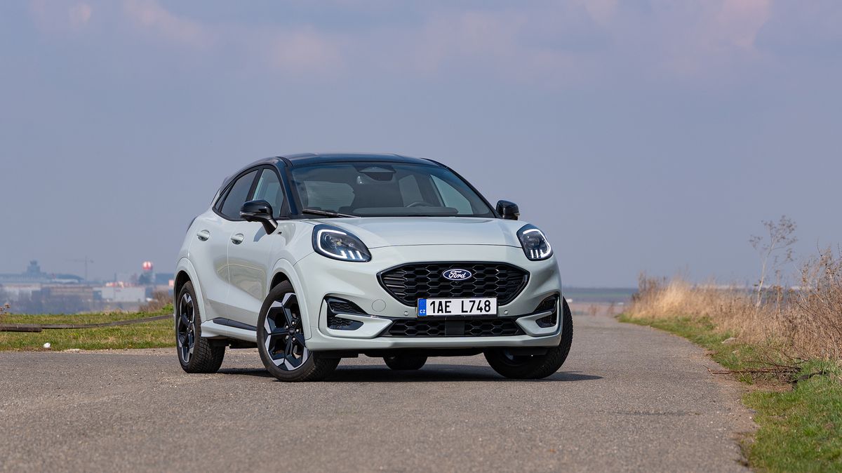 Ford Puma po faceliftu jezdí pořád hezky, navíc ale dostal modernější výbavu. A prodává se za zajímavé ceny