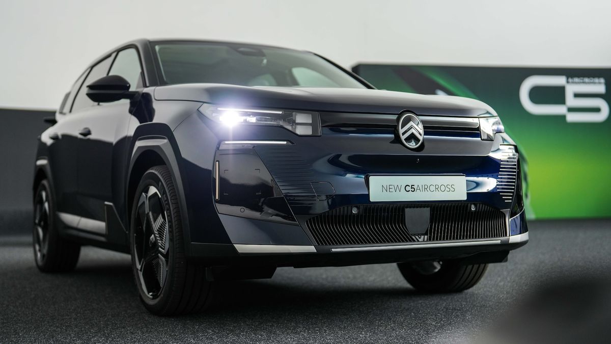 Citroën ukazuje svoji důležitou novinku: C5 Aircross je velké SUV, zaujmout chce třeba velkým kufrem