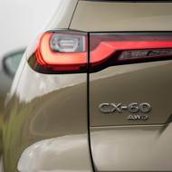 Mazda CX-60 2025.
