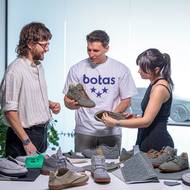 Škoda a Botas vytvořily unikátní tenisky.