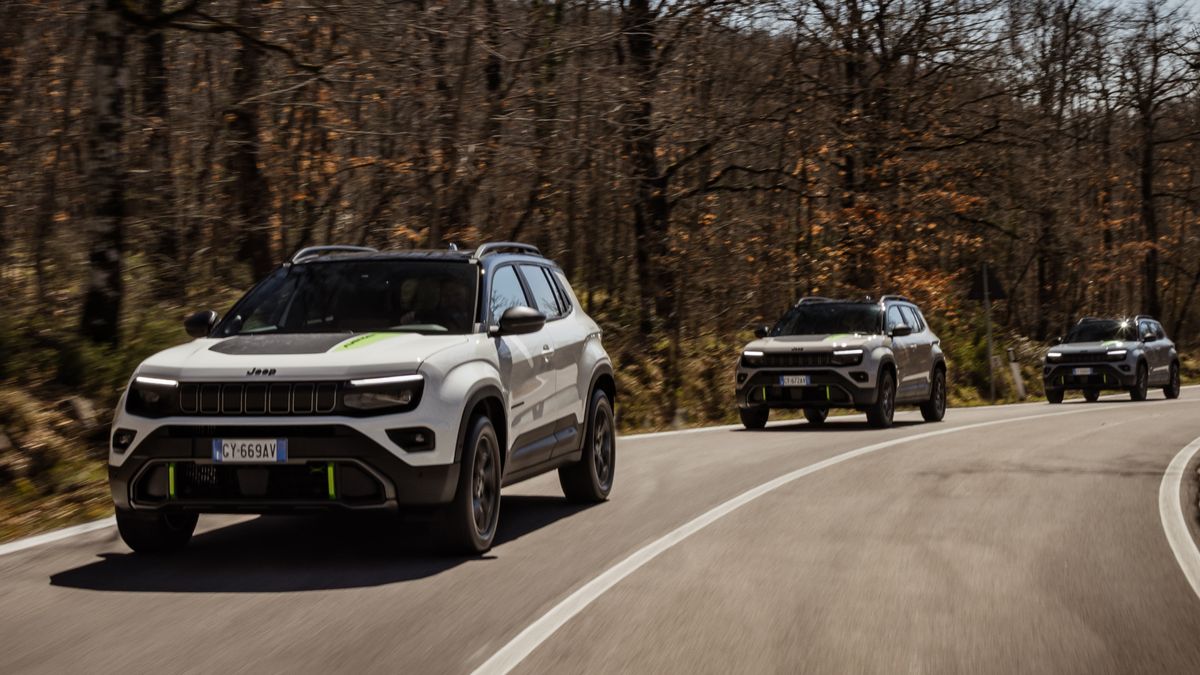 Městský mrňous se srdcem plným dobrodružství: Jeep Avenger se konečně dočkal čtyřkolky