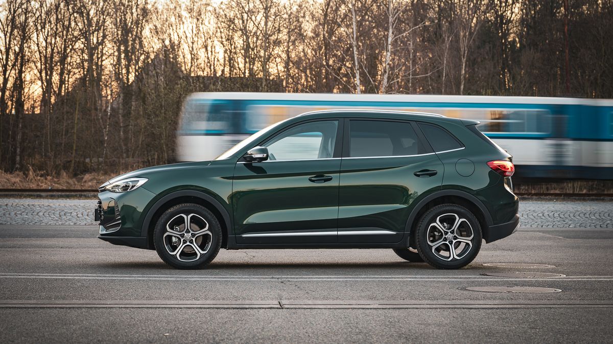 MG v Česku odstartovalo akční léto a zlevnilo své nejprodávanější modely. Teď vám bude stačit už jenom 380 000 Kč