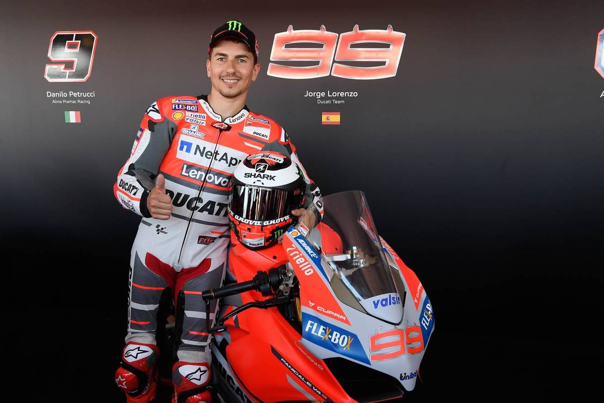 Jorge Lorenzo a Ducati Panigale V4 S 