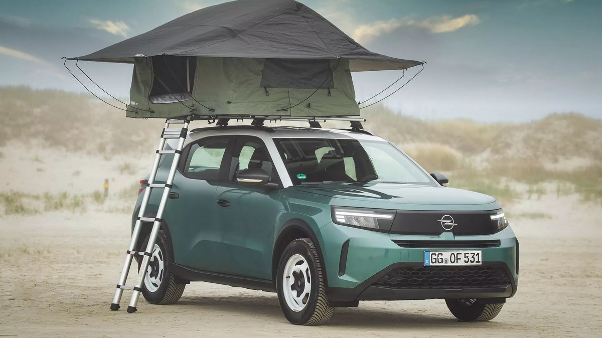 Opel ukázal dostupnou spací variantu pro svůj nejnovější model. A nestojí moc peněz