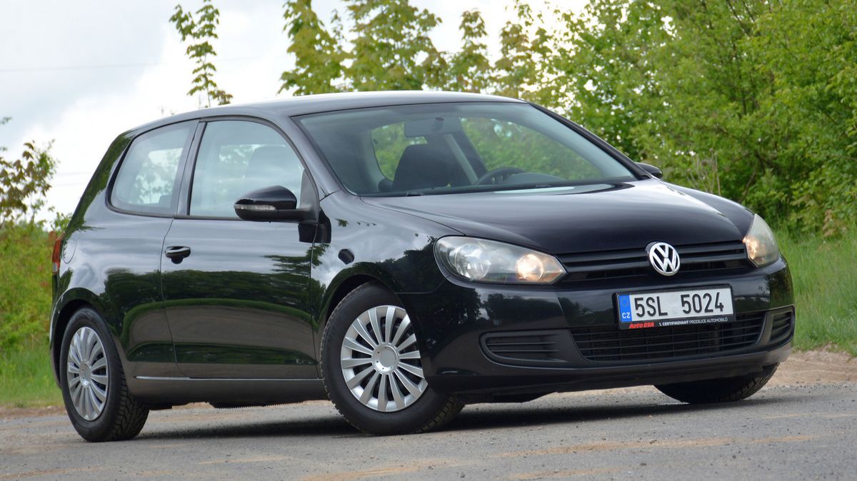Slušný ojetý Volkswagen Golf za 100 000 Kč? Jde to, ale s kompromisy