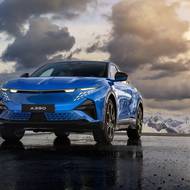 Alpine A390.