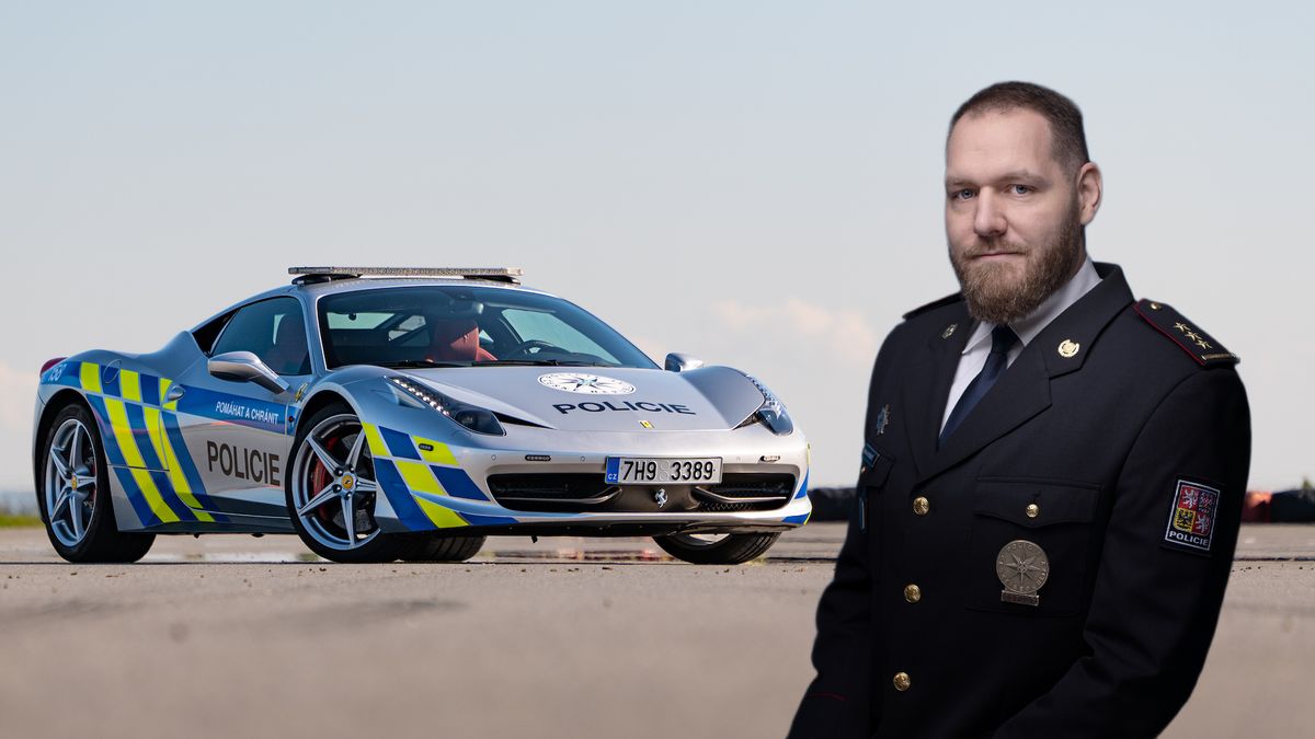 Rozhovor s šéfem dopravní policie: Proč se tolik měří rychlost? A přibude ke známému ferrari sourozenec?