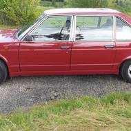 Tatra 613-4 Mi s raritním motorem 4,36 litru.