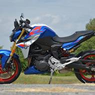 BMW F 900 R.
