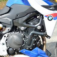 BMW F 900 R.