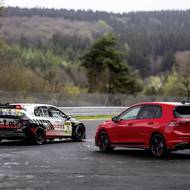 Volkswagen Golf GTI EDITION 50.