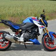 BMW F 900 R.