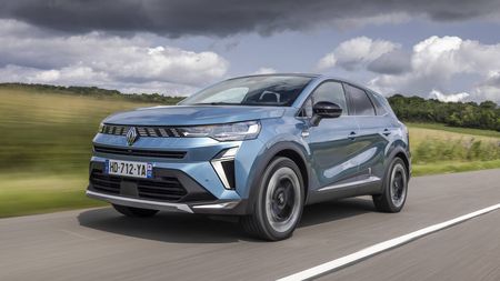 Větší kufr než Octavia a taky nižší spotřeba: Praktického fešáka od Renaultu si zamilují nejen chalupáři