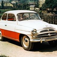 Propagační snímek posílené verze Škoda 445.