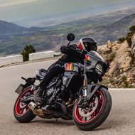 Suzuki GSX-8TT a GSX-8TT.