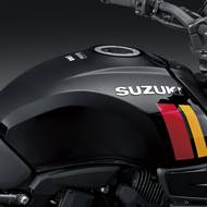 Suzuki GSX-8TT a GSX-8TT.