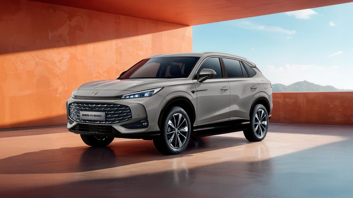 MG uvádí nový motor pro oblíbené rodinné SUV. Má 224 koní, jezdí za 5,5 litru a nestojí majlant