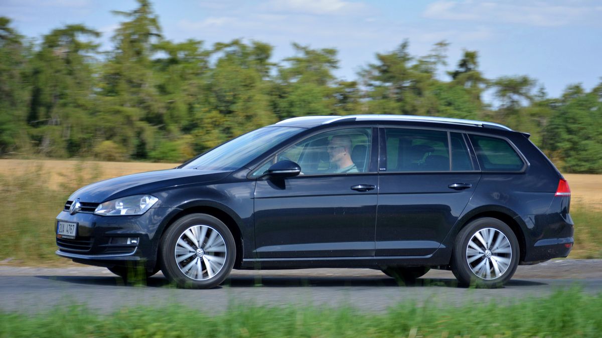 Rodinná ojetina do 300 tisíc: VW Golf kombi je ideální pro ty, co nechtějí nad ničím přemýšlet