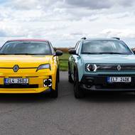 Renault 5 vs Renault 4