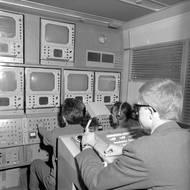 Přenosový vůz Jelcz Mielec WZT WR-24