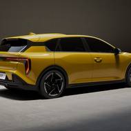 Kia K4