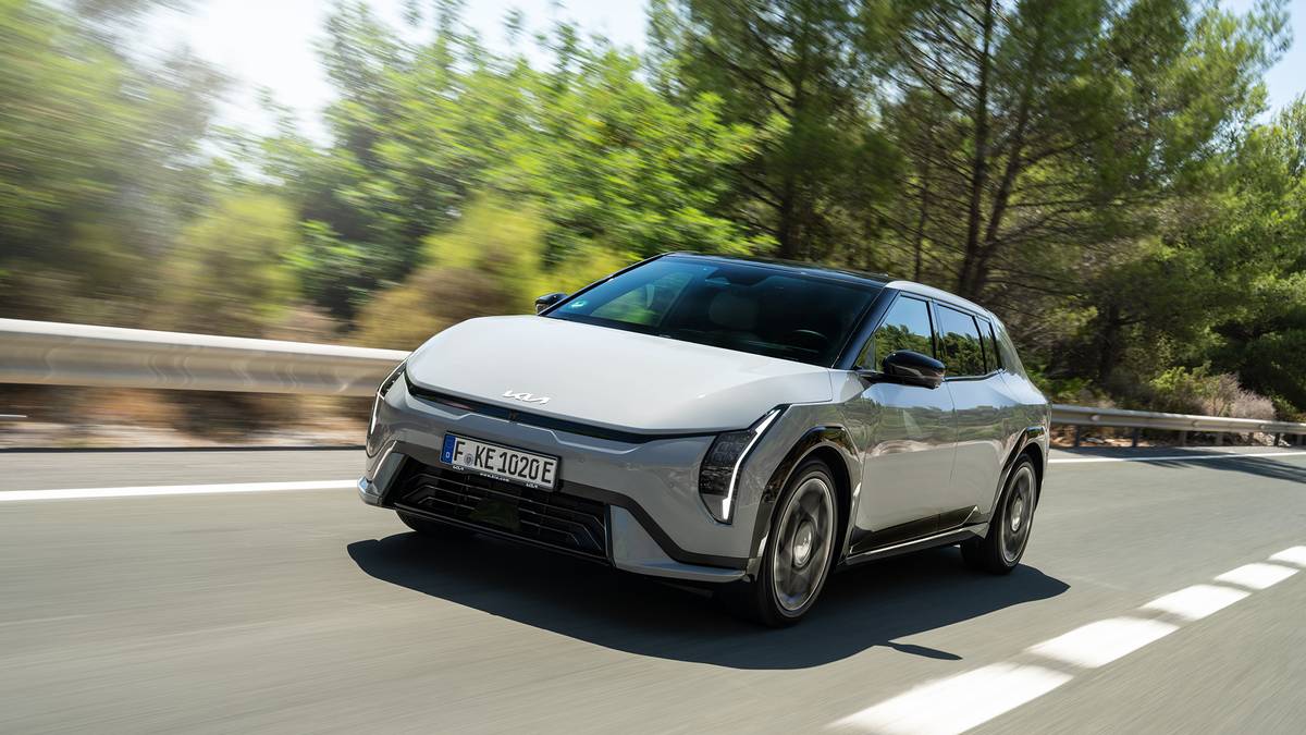 Kia EV4