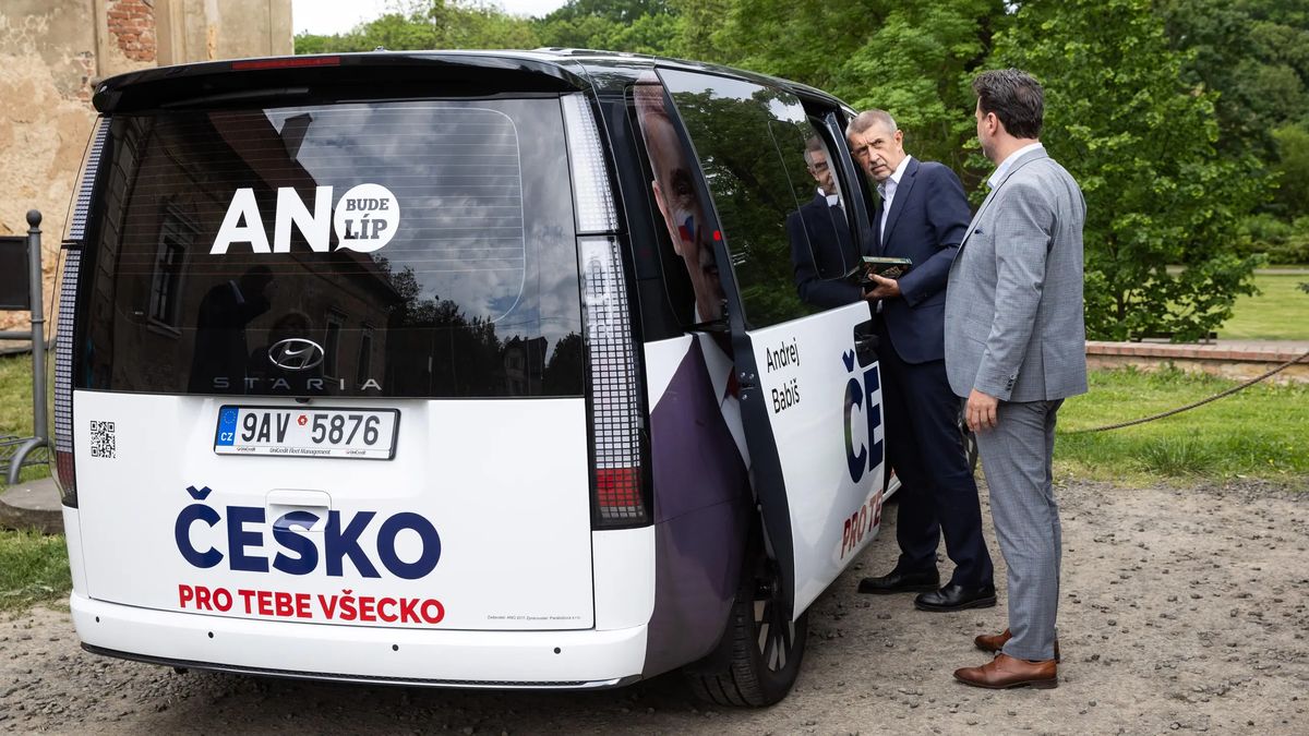 Společná vláda ANO, SPD a Motoristů sobě? Řidičů by se mohla dotknout více, než se zdá