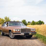 Cadillac Brougham 5.0